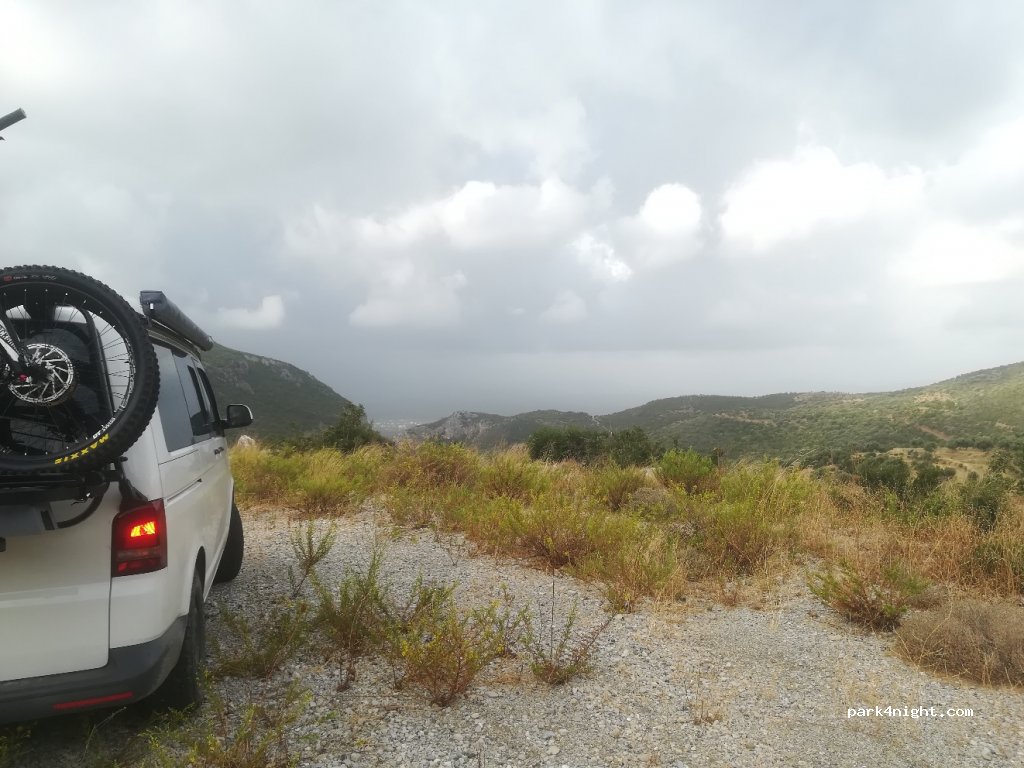 (222 00)  - Unnamed Road — foto