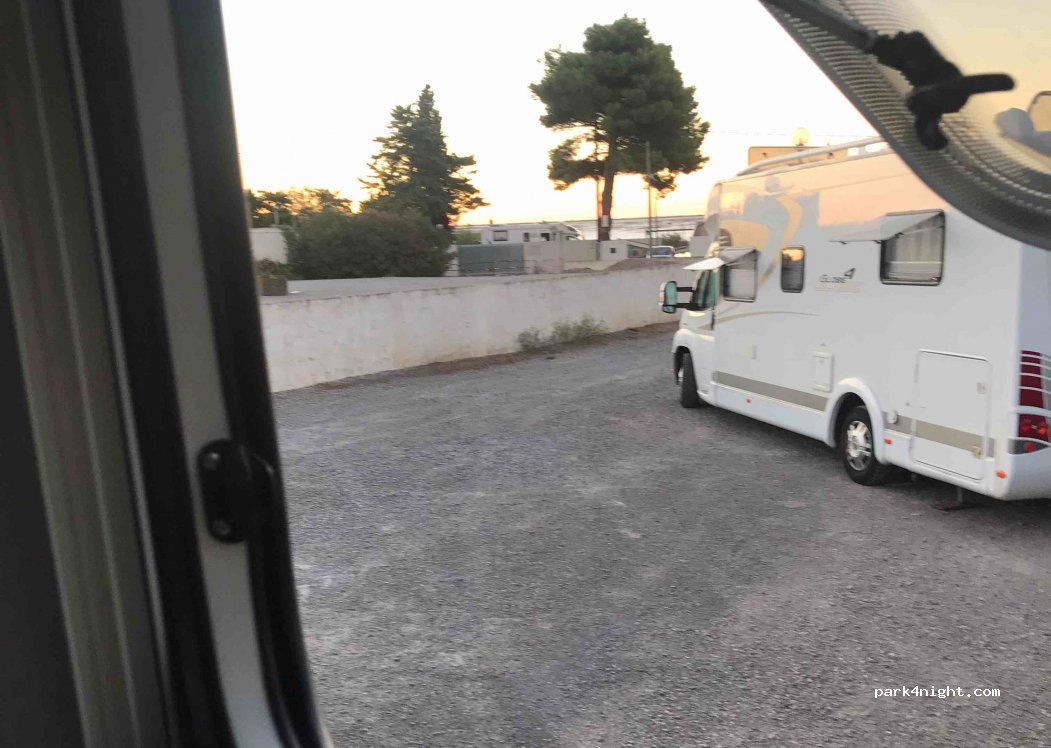 (34340) Marseillan - 8061F Route des Parcs — foto 2