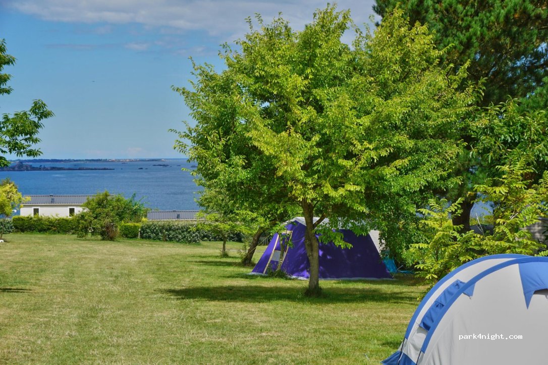 Camping Eden Villages Cap de Bréhat - Paimpol, Côte d'Armor — foto 2
