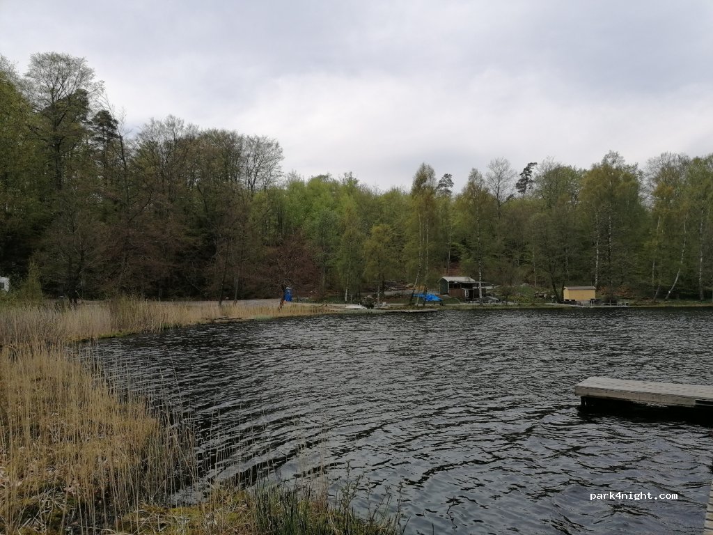 (295 94)  - 411-41 Leingarydsvägen — foto