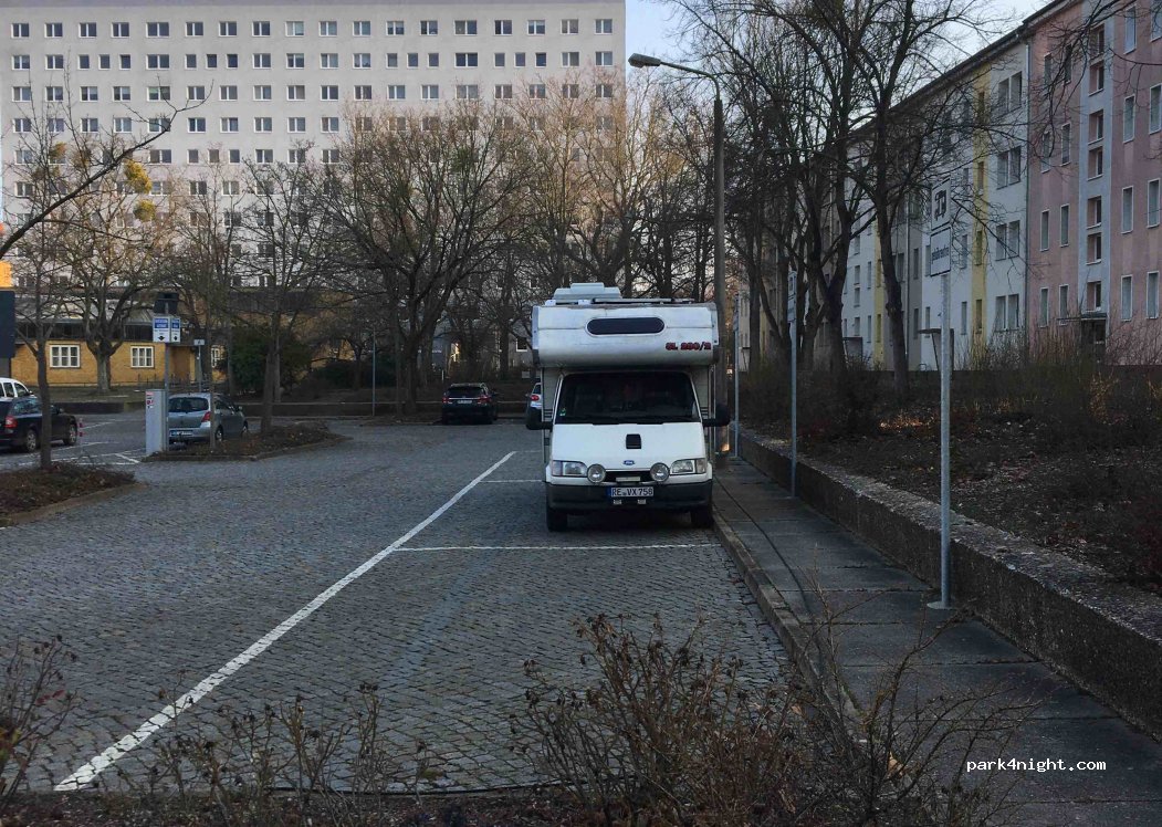 (06842) Dessau-Roßlau - 74 Askanische Straße — foto 3