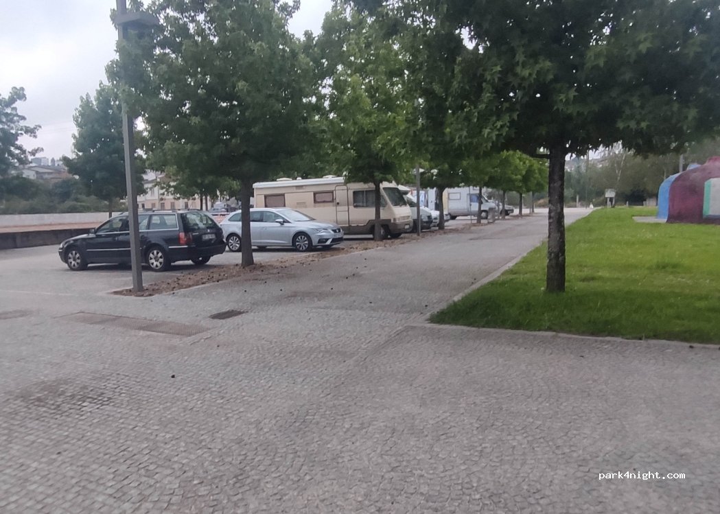 (3750) Águeda - 30 Rua Anunciação Helena — foto 4
