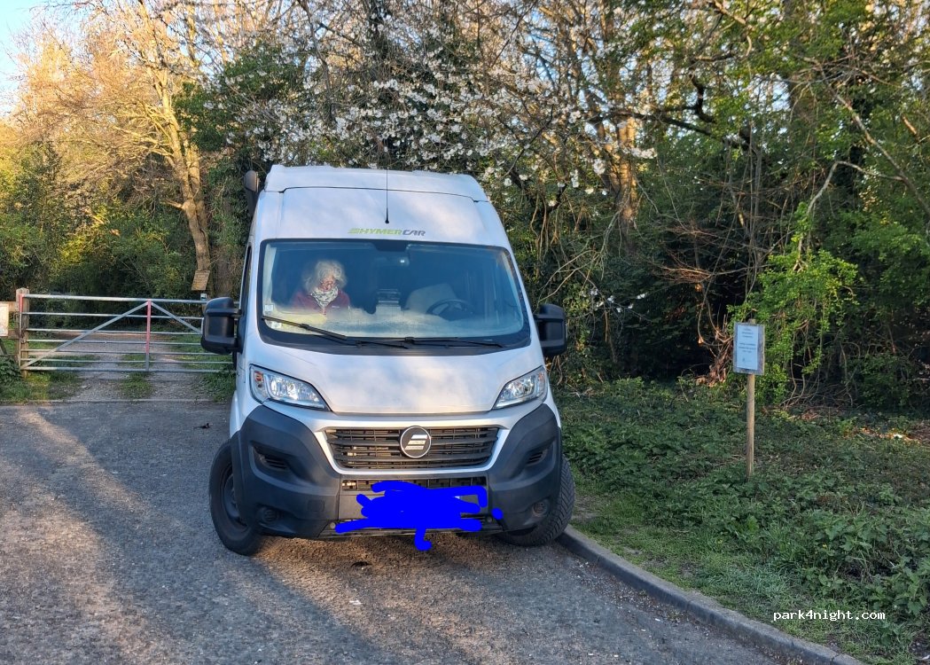 (ME14 5PT)  - Lodge Road — foto 5
