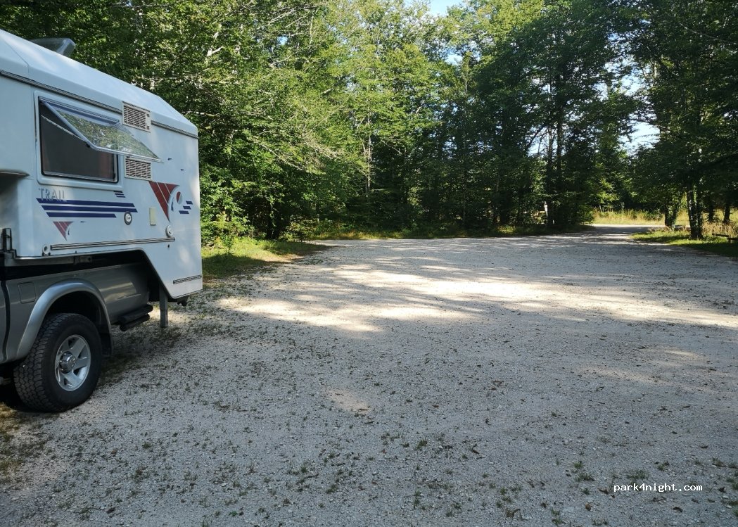 (52000) Chaumont - Route Forestière du Ve — foto 3