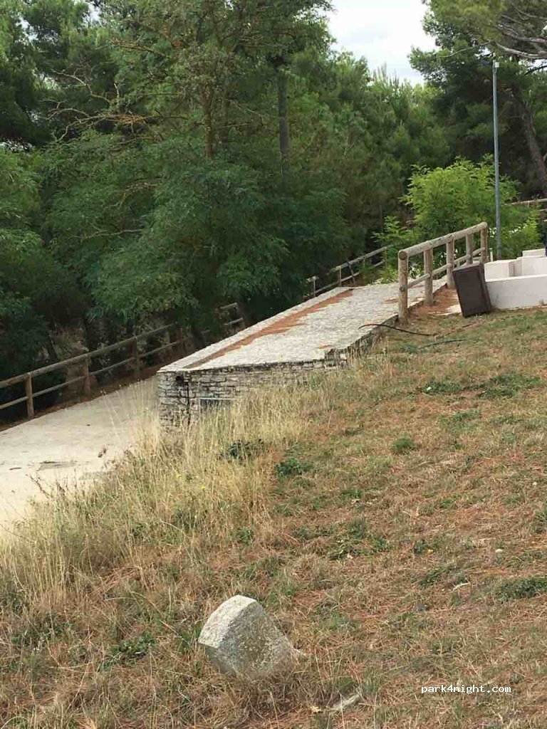 (76123) Andria - Unnamed Road — foto