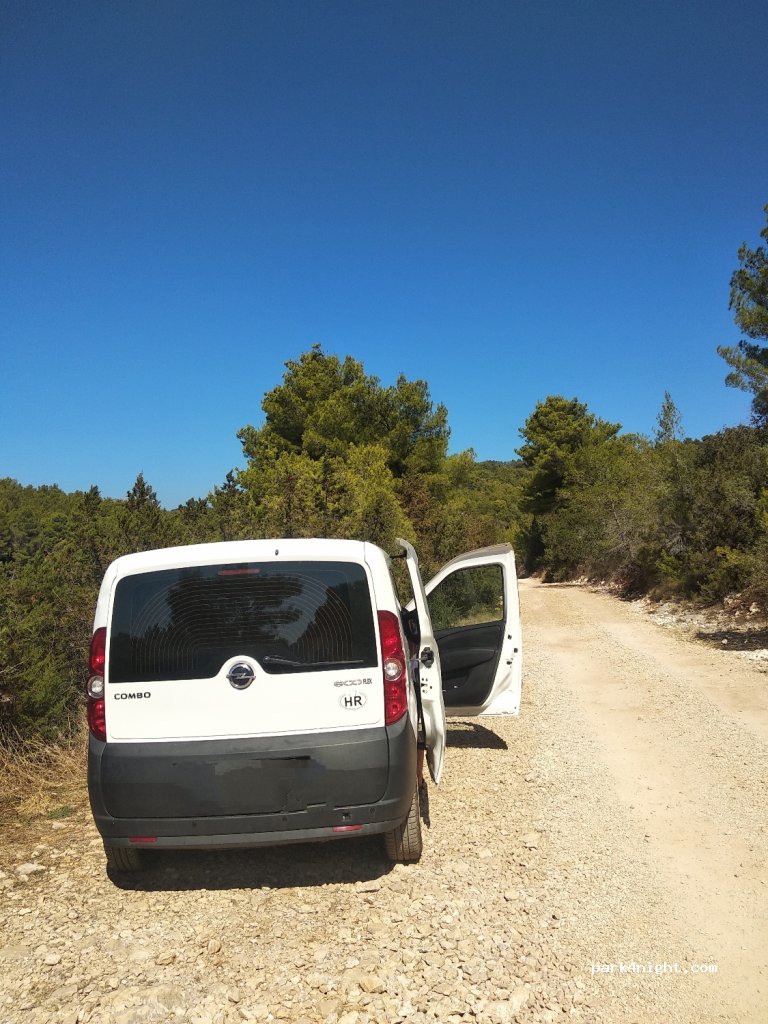 () Potirna - Unnamed Road — foto 2