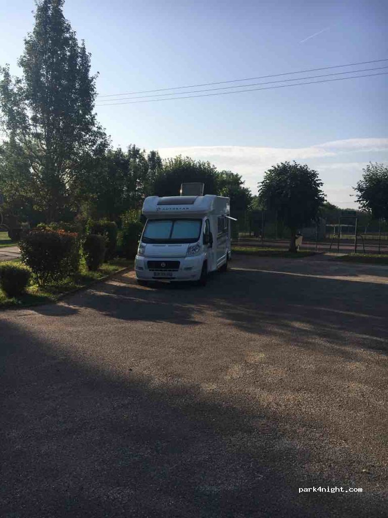 (52130) Louvemont - D185 — foto