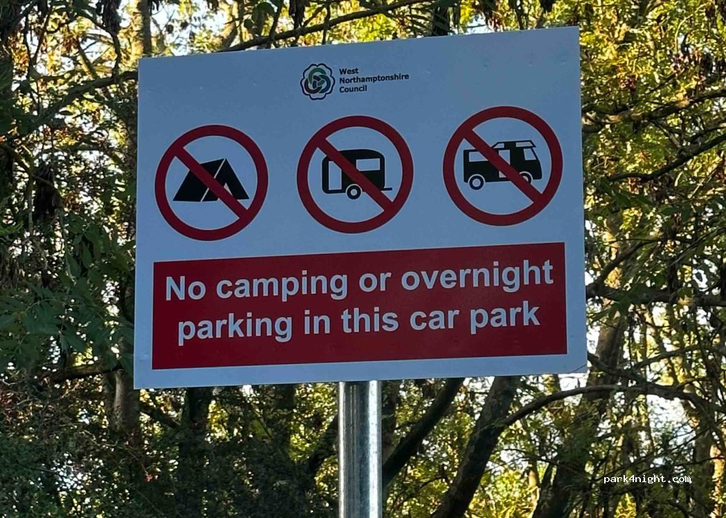 Draughton Crossing Car Park — foto 3