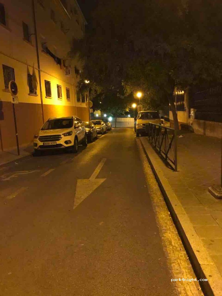 (18012) Granada - 1 Calle Virgen del Pilar — foto