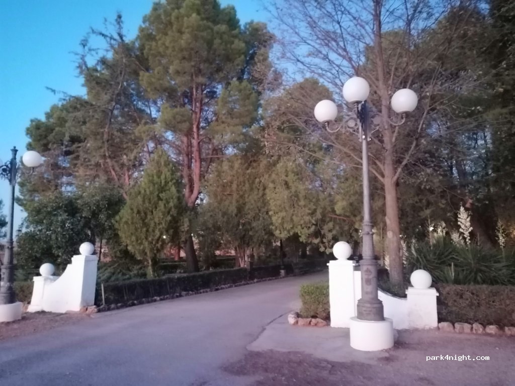 (13320) Villanueva de los Infantes - — foto 2