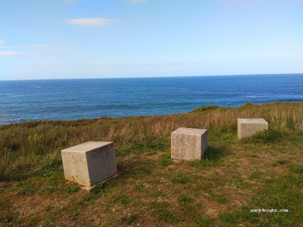 (33719) Navia - Unnamed Road — foto