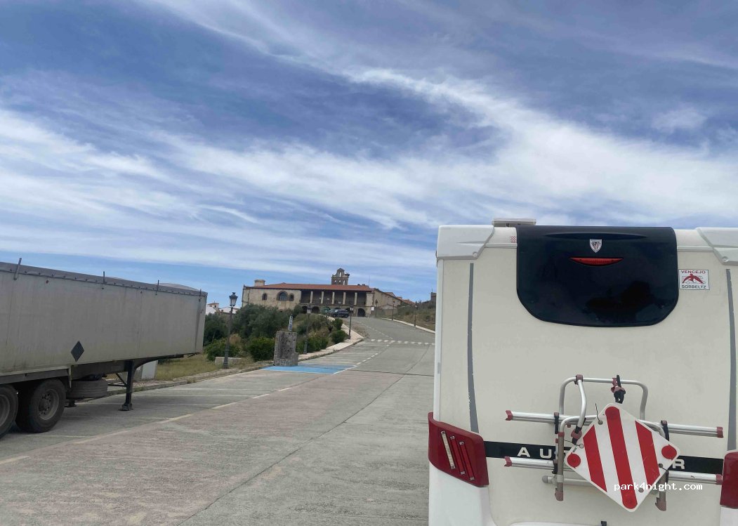 (06292) Calera de León - S/N Callejón Agua — foto