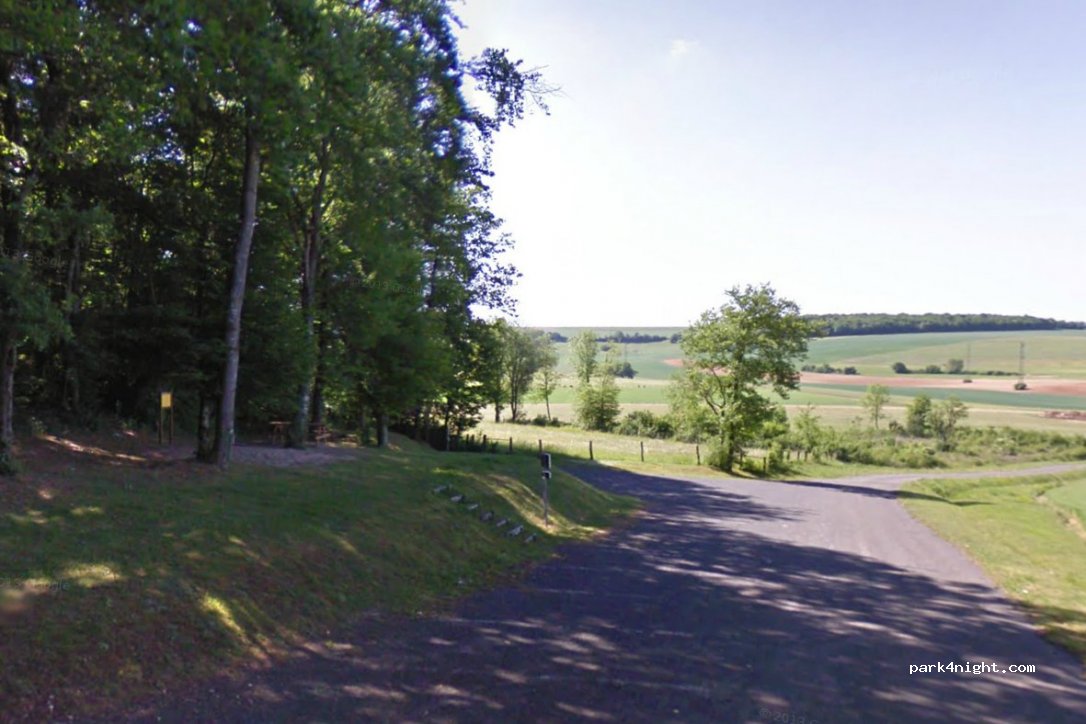 (52260) Faverolles - Unnamed Road — foto 2