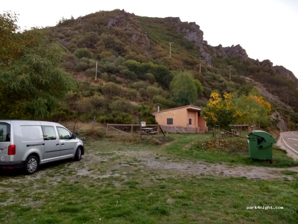 (24837) Cármenes - LE-315 — foto