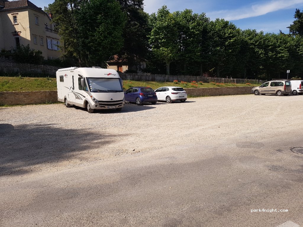 (38460) Crémieu - rue lieutenant Theodose Morel — foto
