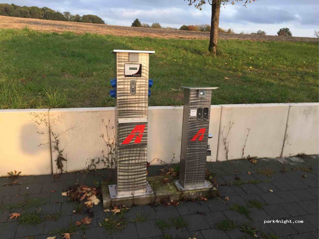 Wohnmobilstellplatz Langenburg — foto