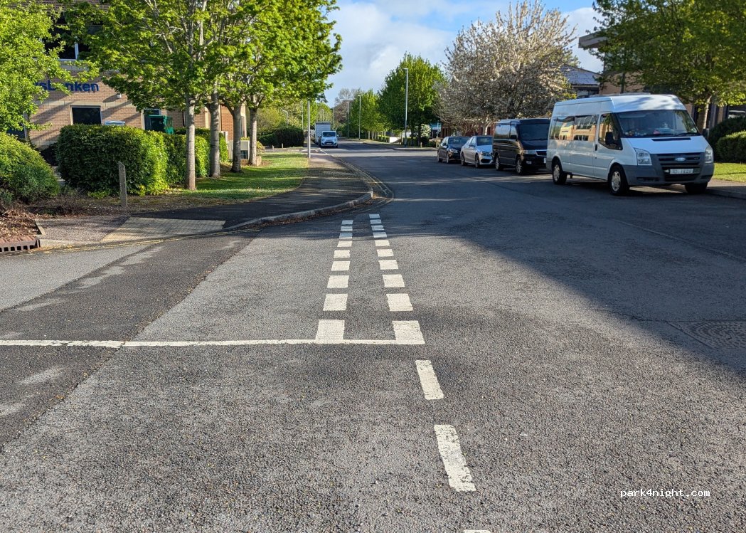 (TA1 2PX) Taunton - Blackbrook Park Avenue — foto 3