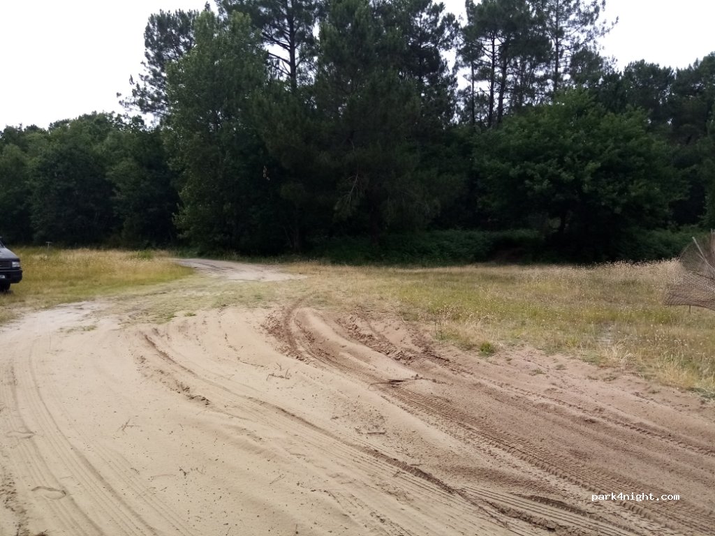 (40160) Parentis-en-Born - Route du Lac — foto 2