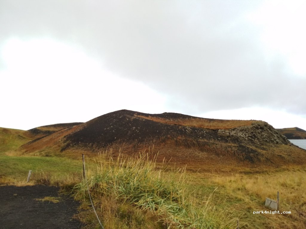 (660) Grand Island - Mývatnsvegur — foto 2