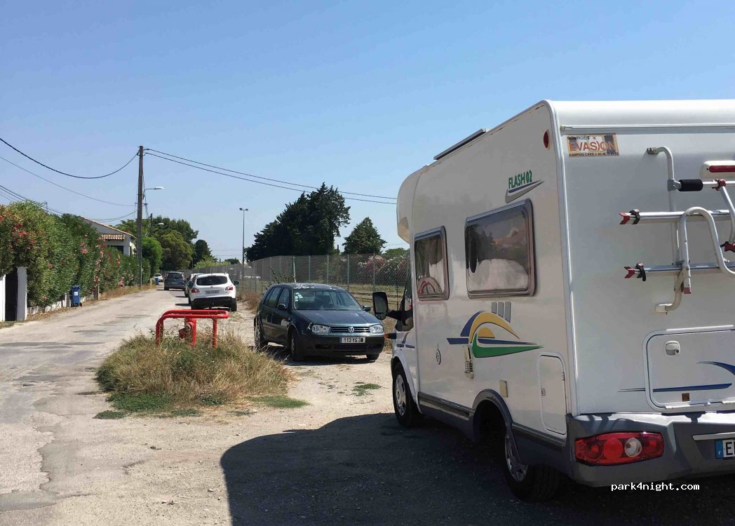 (30220) Aigues-Mortes - 240 Chemin des Corbières — foto