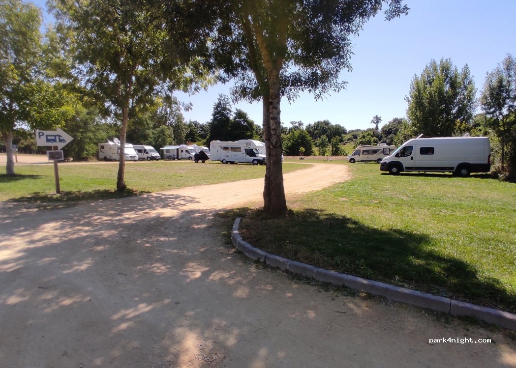 (49360) Maulévrier - D20 — foto 2