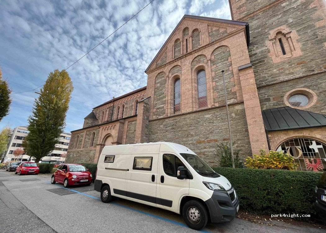(6020) Innsbruck - 6 Pradler Platz — foto 3