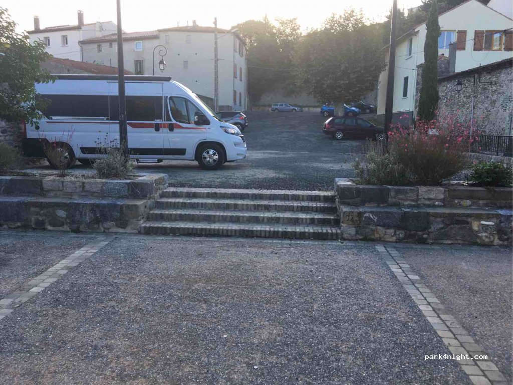 (11500) Quillan - 13 Belvédère du Millénaire — foto