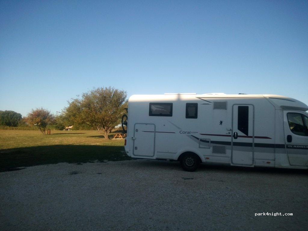 (26770) Taulignan - 105 Route de Grillon — foto