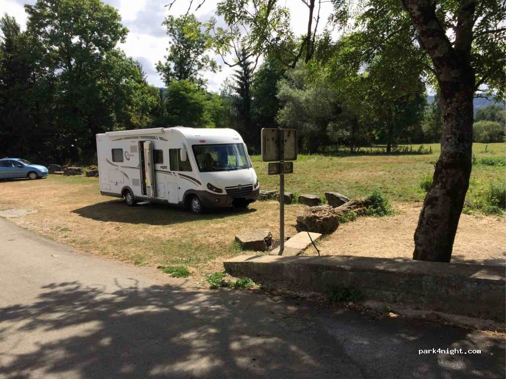 (25440) Chay - 5 Rue du Moulin — foto