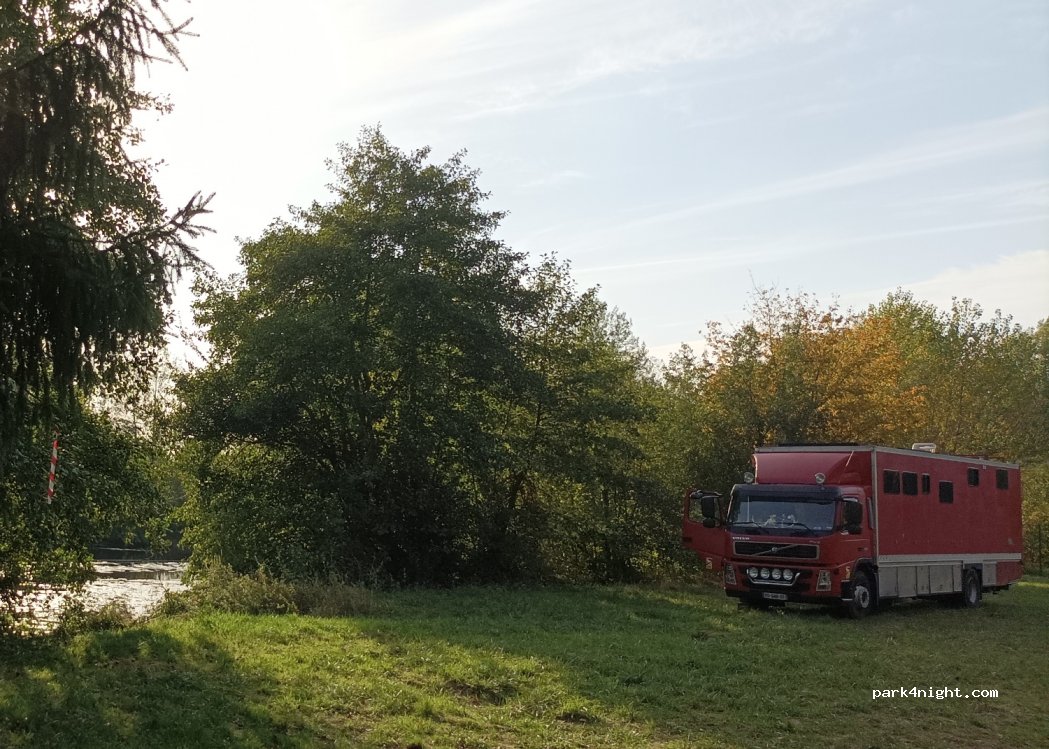 (24700) Montpon-Ménestérol - D3 — foto 3