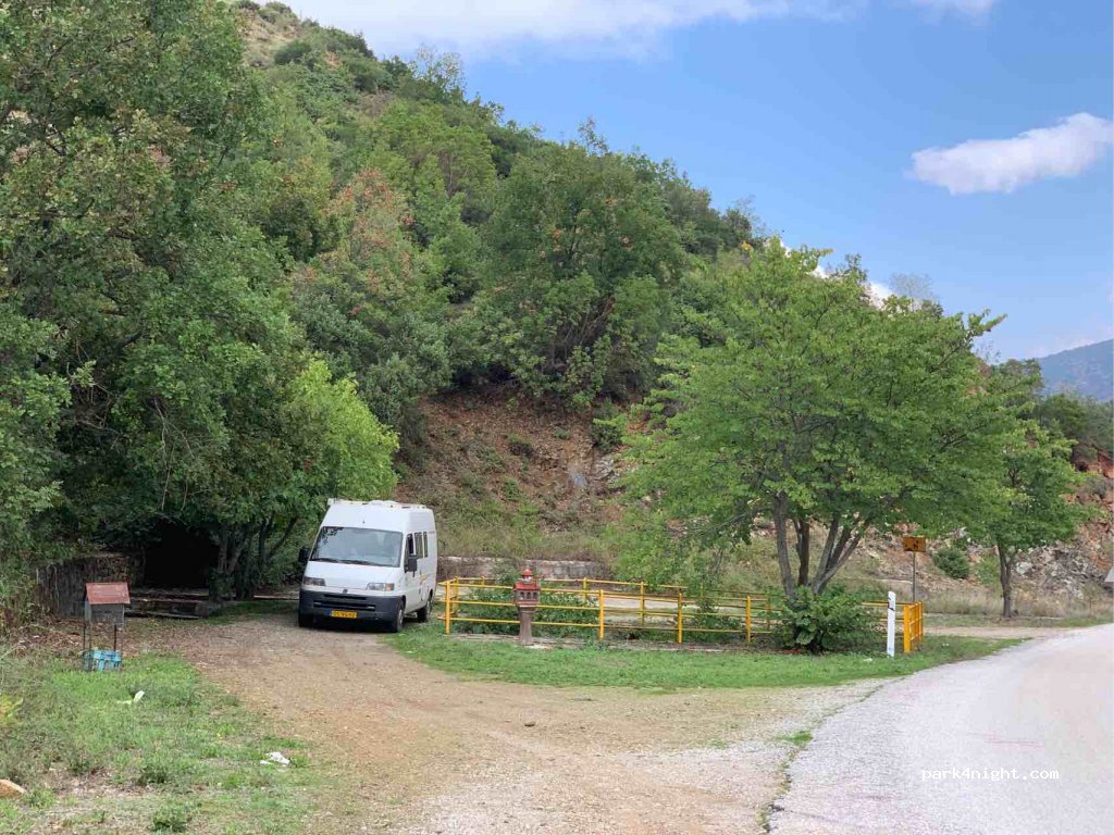 (430 68)  - Eparchiaki Odos Agiou Georgiou-Pitsioton — foto 2