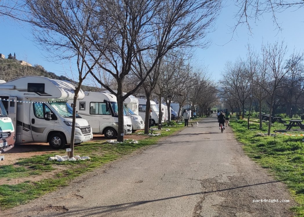 Area Autocaravanas — foto 5