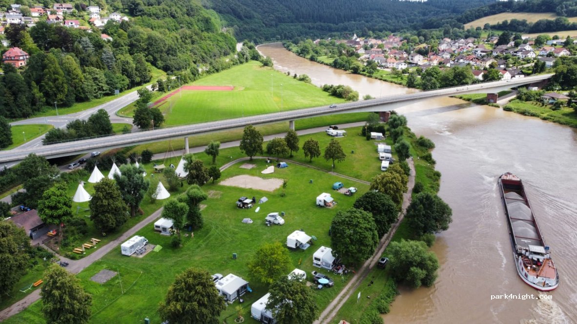 Campingplatz Neckargerach - ODENWALD river camp — foto