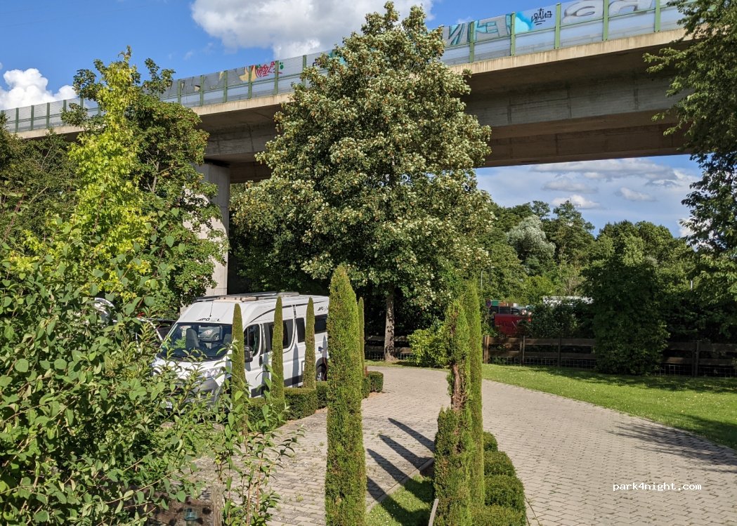 Wohnmobil Stellplatz Offenstein Erben — foto