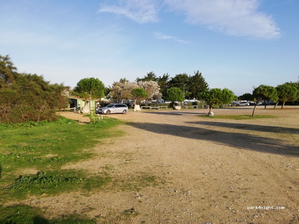 (17580) Le Bois-Plage-en-Ré - 68 Avenue du Passage des Boeufs — foto