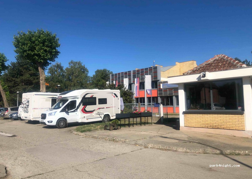 (26000) Pančevo - 73 Skadarska — foto 2