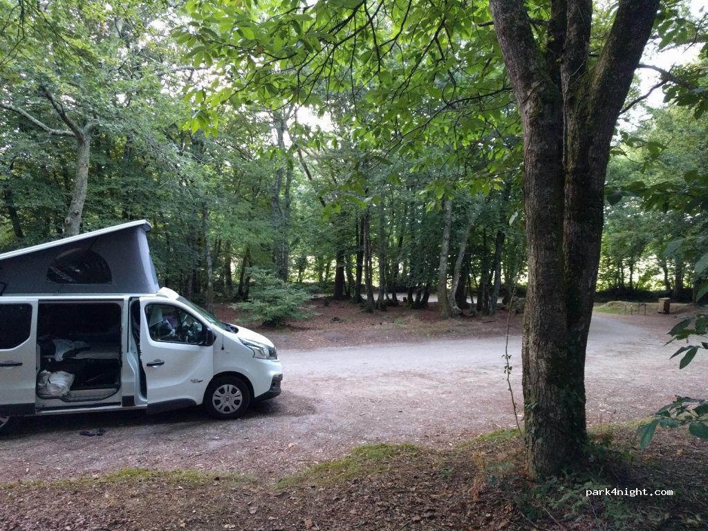 (29100) Kerlaz - 118 Toul ar Feunteun — foto