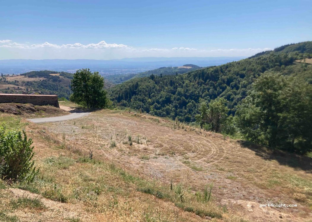 (42600) Essertines-en-Châtelneuf - 24 Montée de l'Église — foto 3