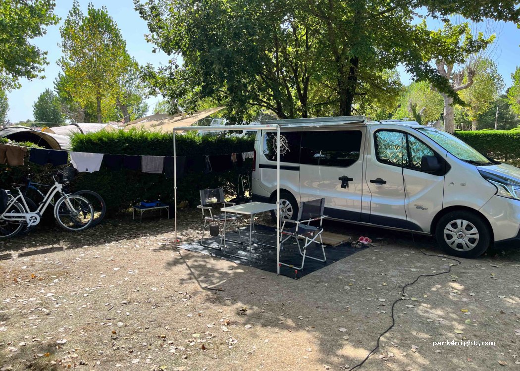 Camping Les Fosses Rouges — foto 3