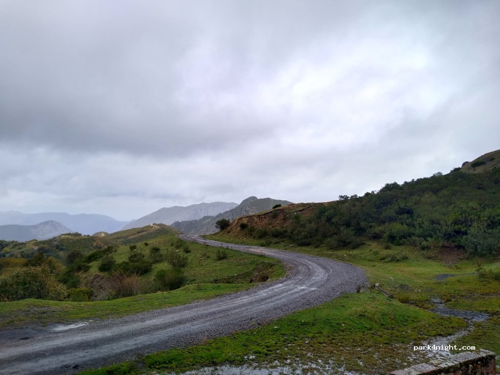 (33116) Quirós - Pista de Ricabo al Alto de Ventana — foto 3