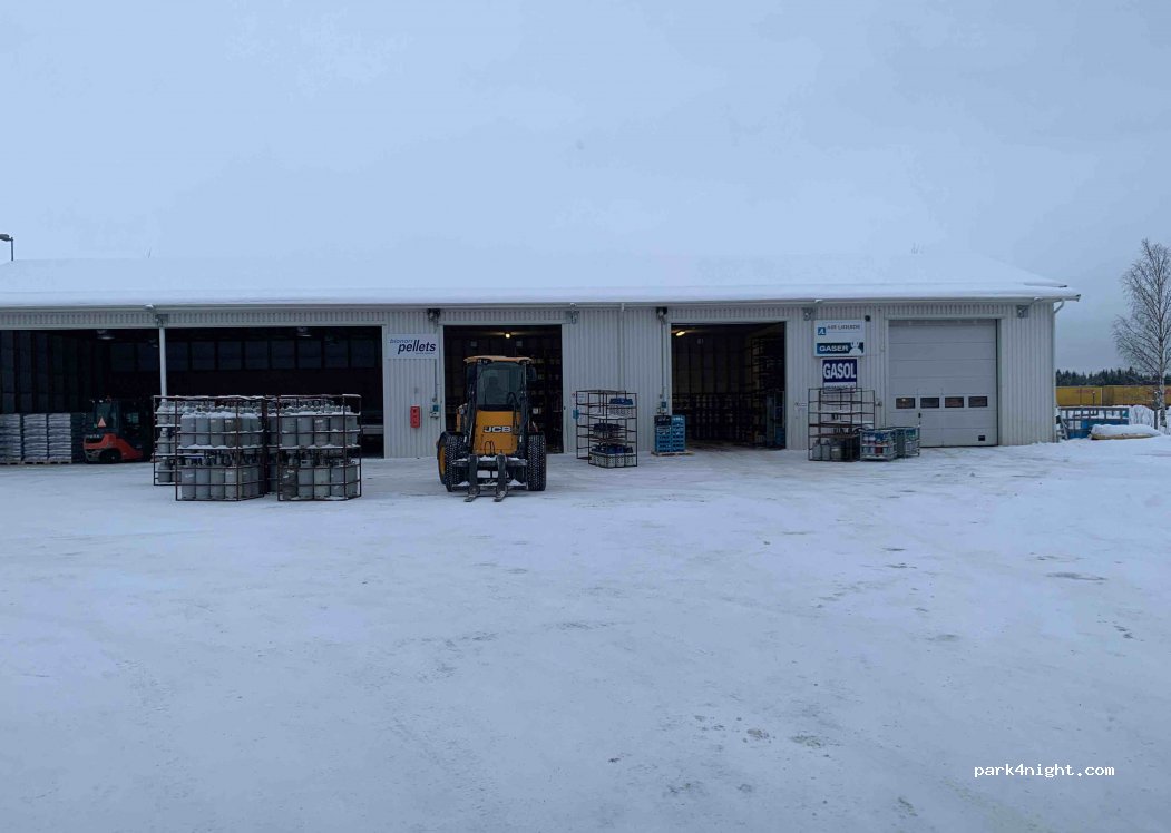 (943 36) Öjebyn - 4 Bjälkvägen — foto 2