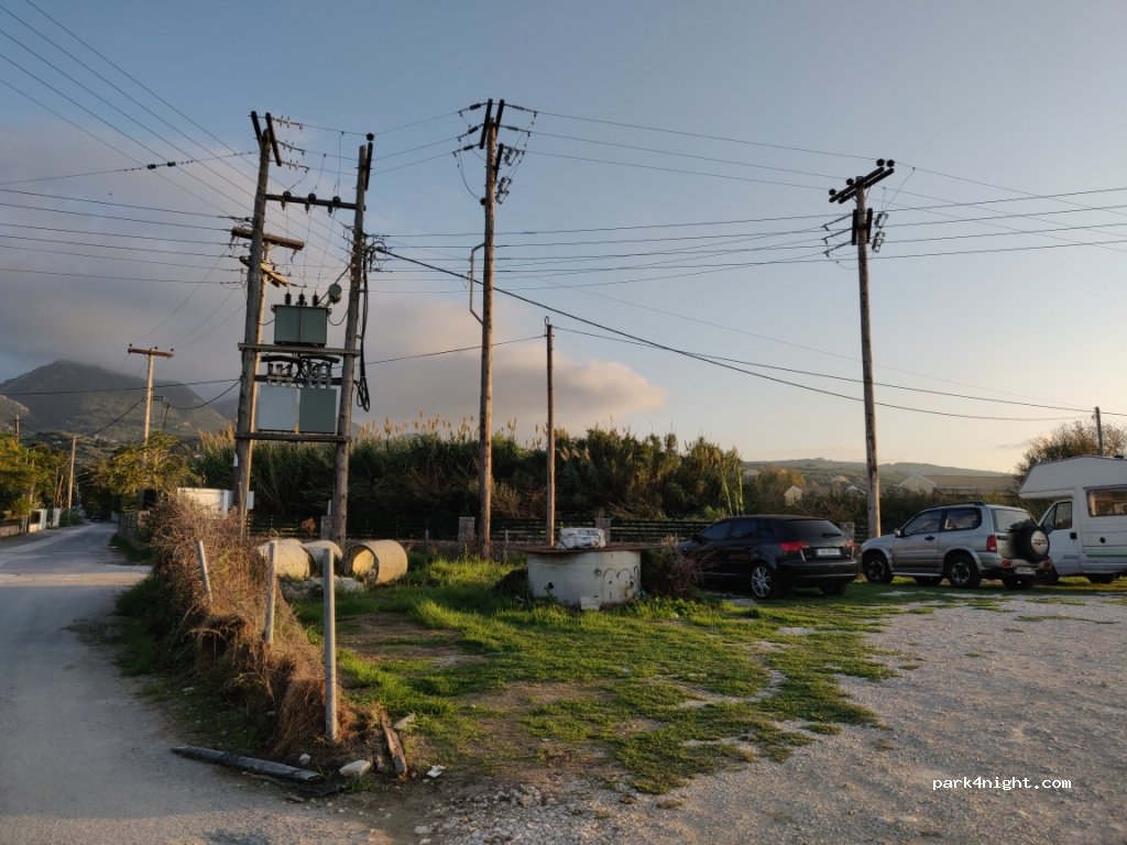 (491 00) Acharavi - Unnamed Road — foto 2