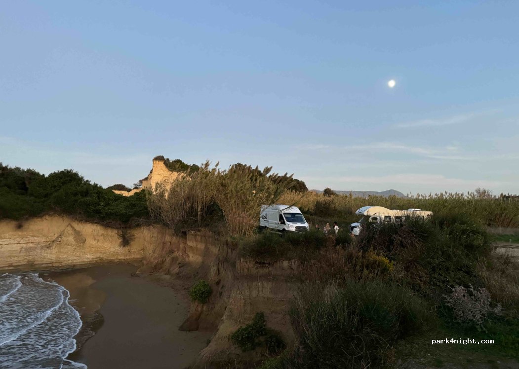 (490 81) Sidari - Unnamed Road — foto 5