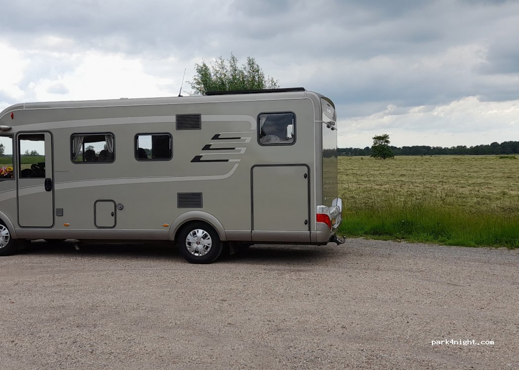 (9114 RW) Driezum - Van Sytzamawei — foto