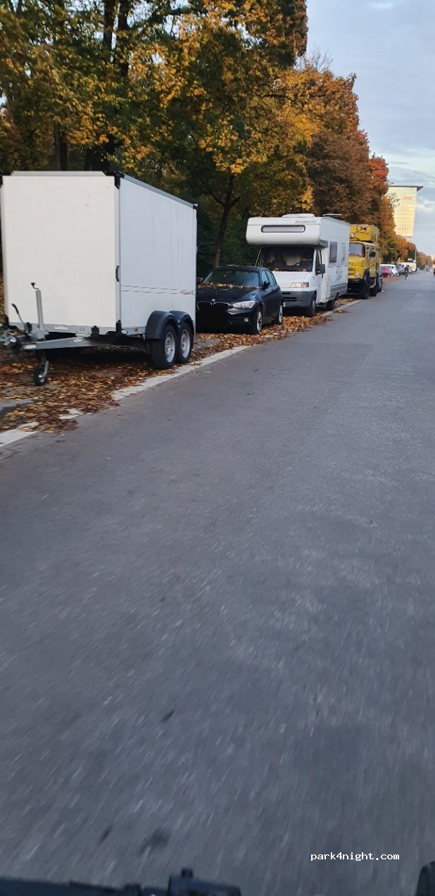(80805) München - 1 Josef-Raps-Straße — foto