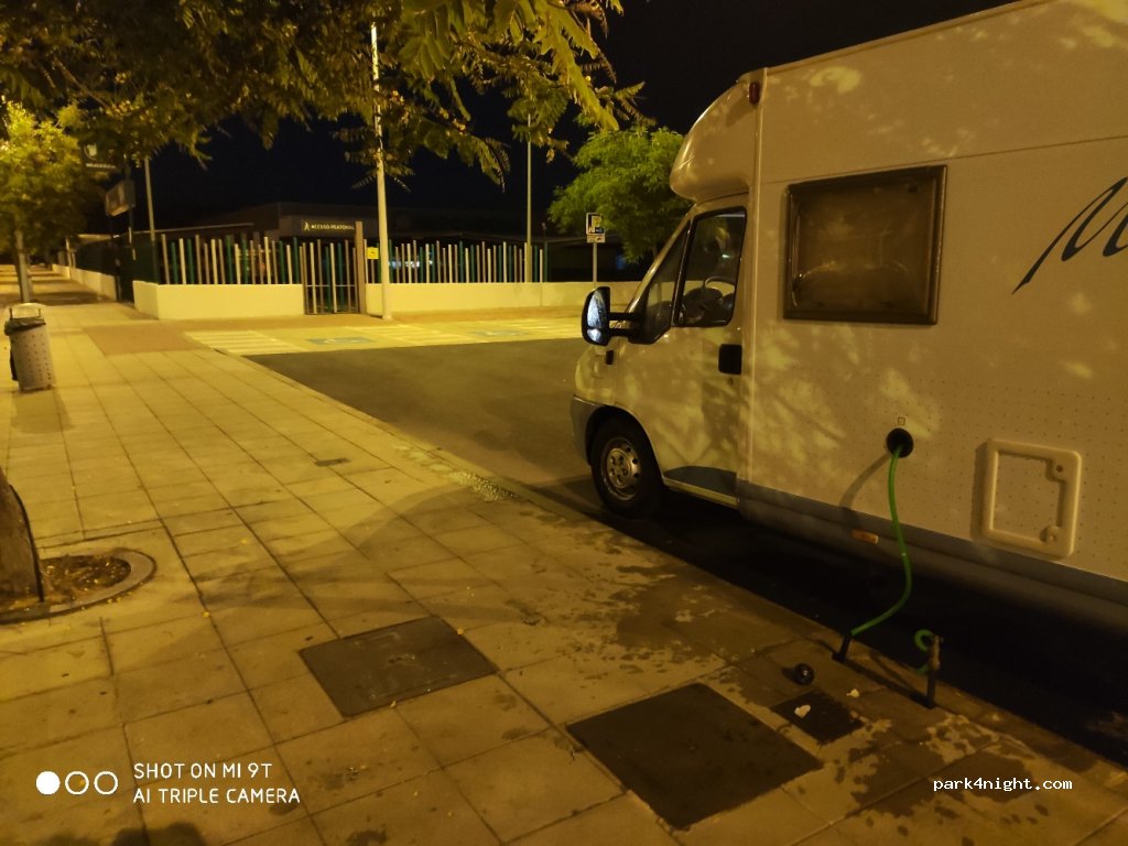 (21100) Punta Umbría - 7 Plaza Eloy Martín Mayor — foto 4