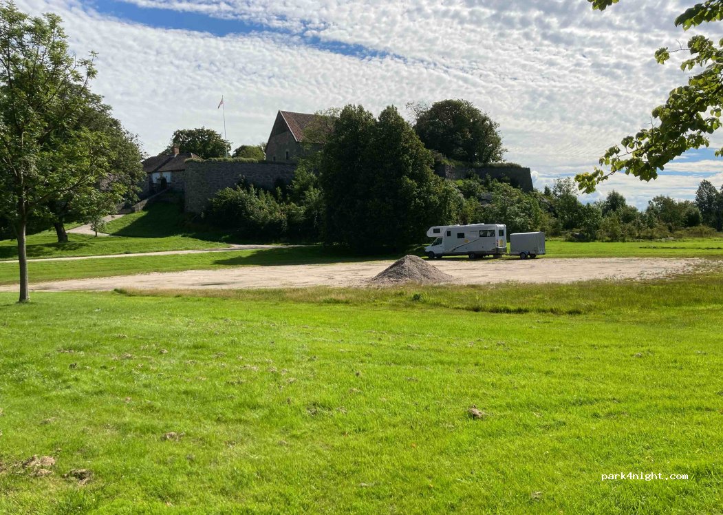 (1630) Gamle Fredrikstad - 76 W. Blakstads gate — foto 2