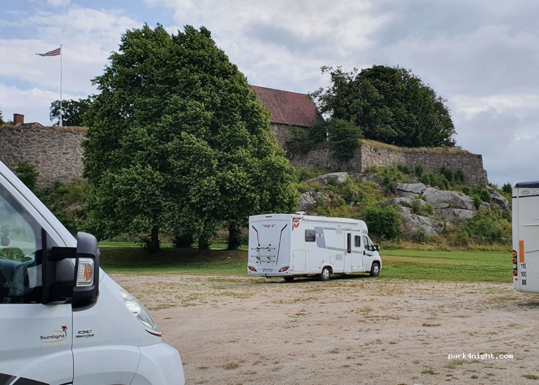 (1630) Gamle Fredrikstad - 76 W. Blakstads gate — foto 4