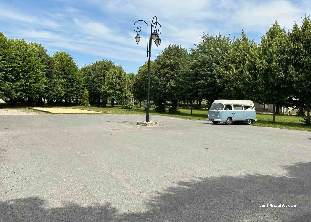 (02300) Blérancourt - 1bis Rue Anne Morgan — foto 2