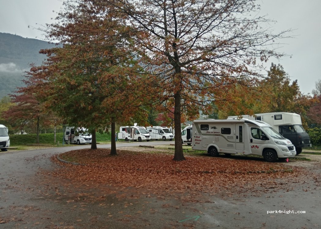 Aire de Camping-Car communale du Bourget du lac — foto